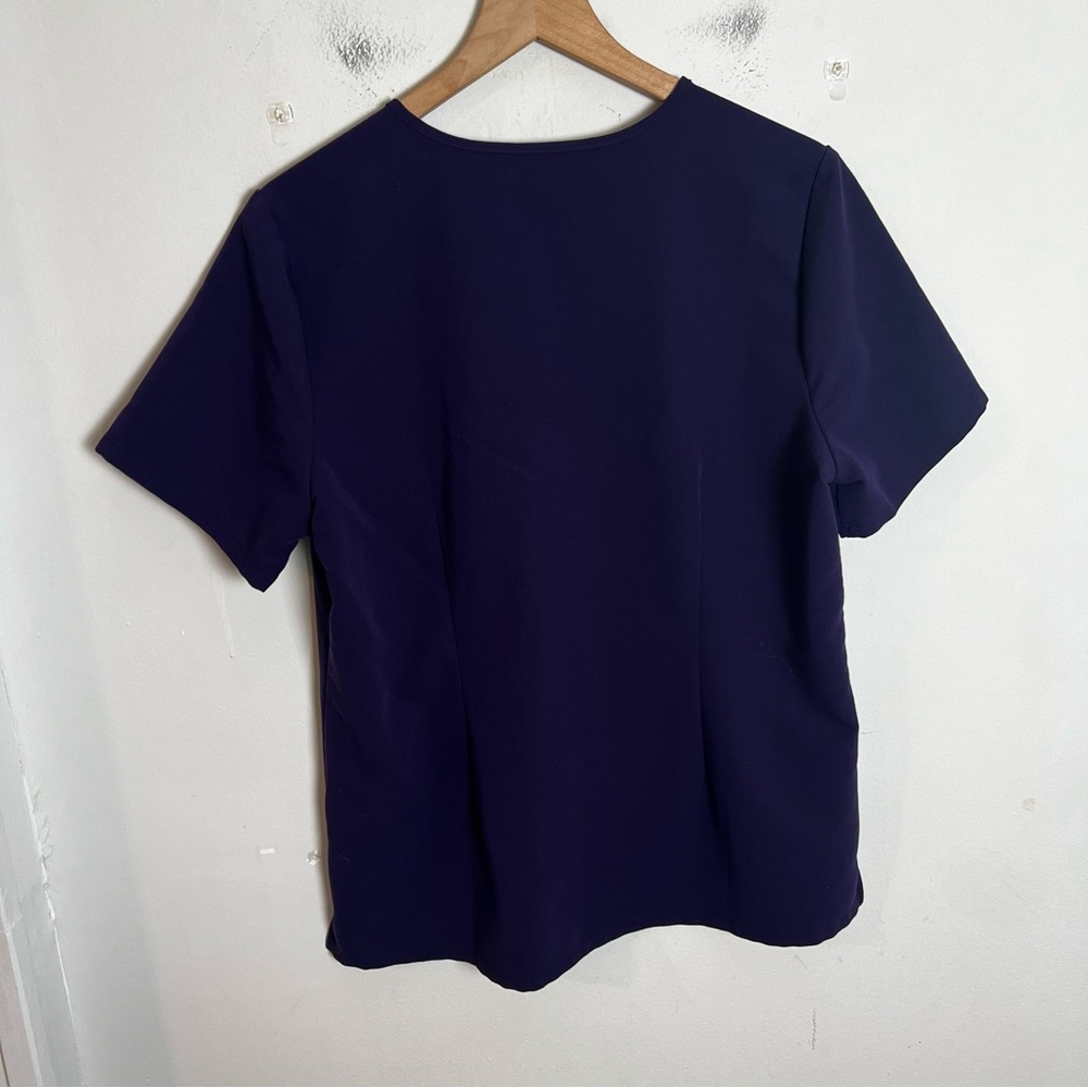 FIGS- Catarina One-Pocket Scrub Top Medical Doctor Nurse Purple - Picture 6 of 6